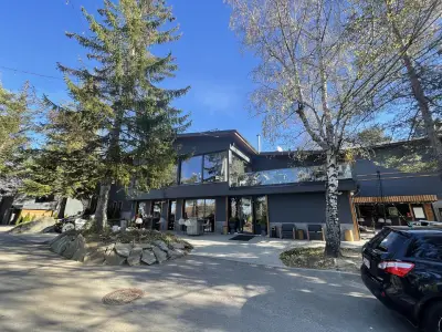 Forest View Hotel
