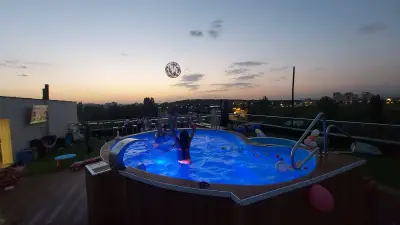 SHISHI RoofTop Beach