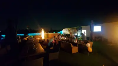 SHISHI RoofTop Beach