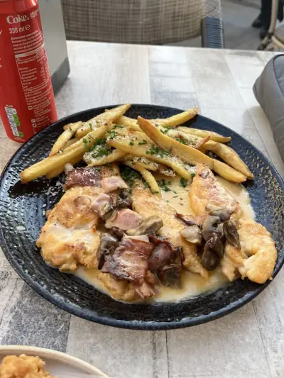 Happy Bar & Grill Center (Burgas)