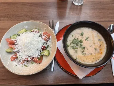 Happy Bar & Grill Rakovski