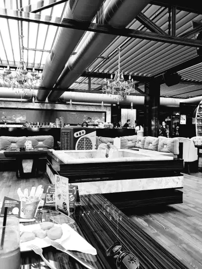 Bar & Dinner Destiny