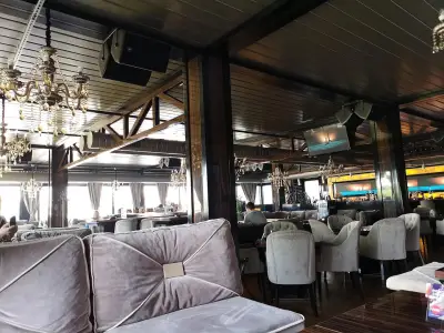 Bar & Dinner Destiny