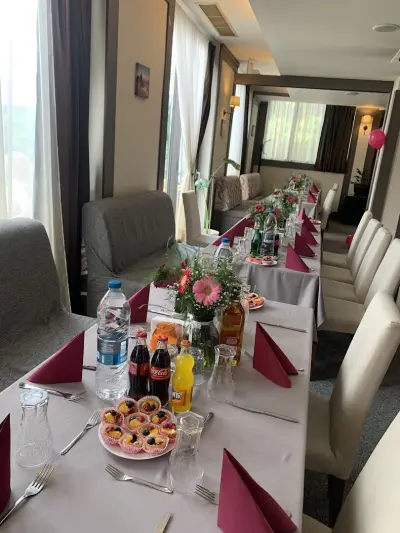 Restaurant Yassa