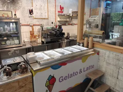 Gelato & Latte