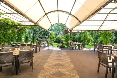 Expo Sofia Hotel - Free Arrival shuttle bus - Free Parking - Free Compliments - Free Wi-Fi