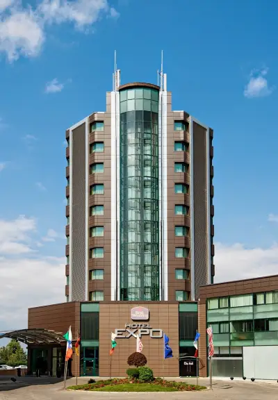 Expo Sofia Hotel - Free Arrival shuttle bus - Free Parking - Free Compliments - Free Wi-Fi