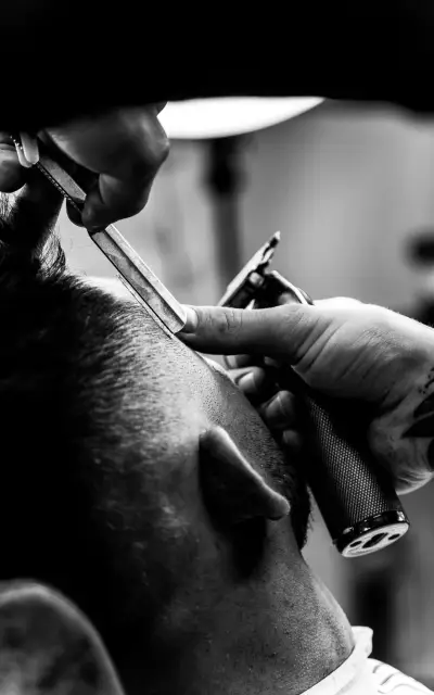 Бръснарница Zeus Barbershop | Varna Centre