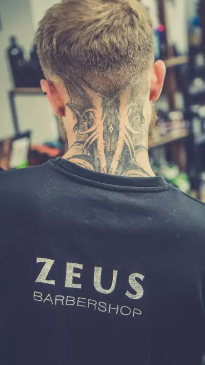 Бръснарница Zeus Barbershop | Varna Centre