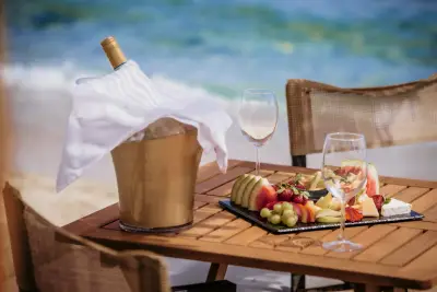 Bamboo Beach food & music