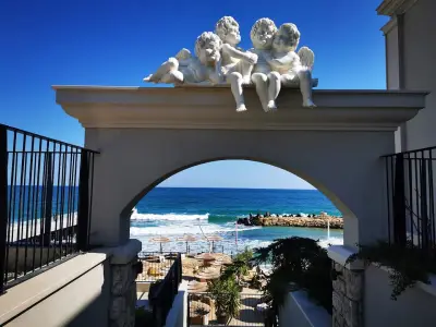 Radjana Beach