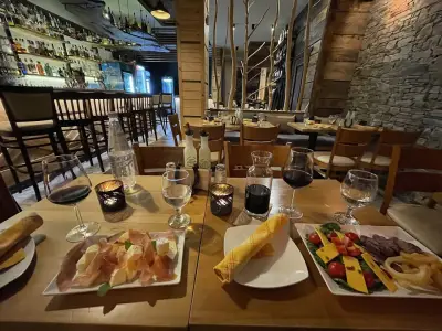 "Five M" Restaurant & Good Bar
