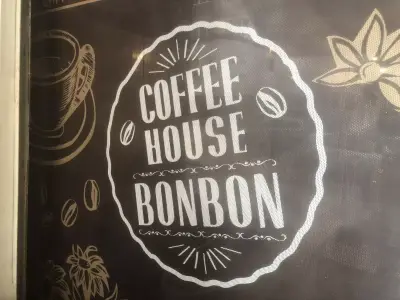 coffee house bonbon