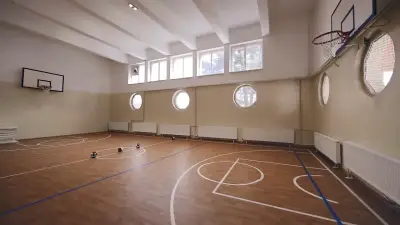 НУ "Станислав Доспевски"