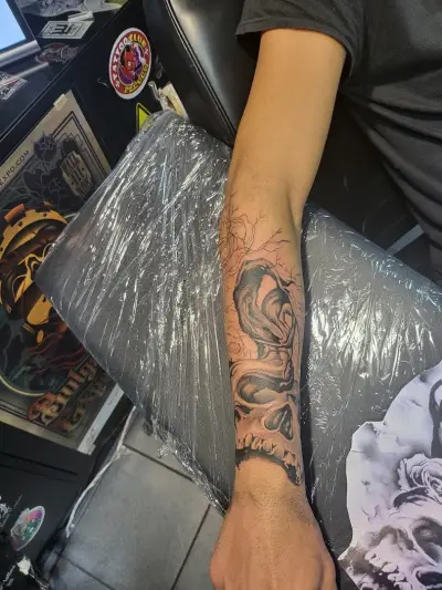 NWIB-ink Tattoo Studio | Реализъм | Черно и Бяло | Траш Полка | Япоски Стил | Цветни Татуировки