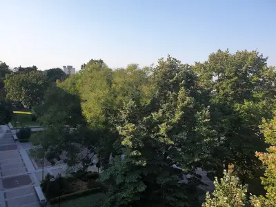 ХОТЕЛ ЯНИЦА