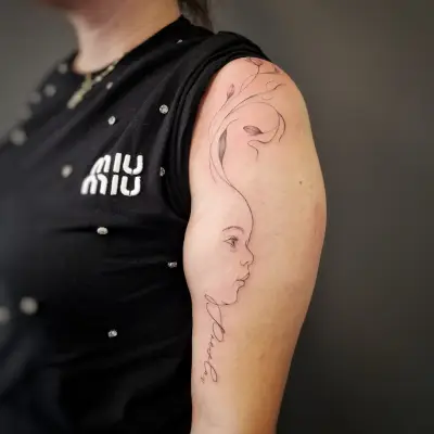 Tattoo Deluxe