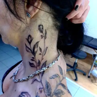Tattoo studio "jackass"