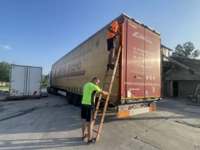 TRUCK SERVICE & TIR PARKING