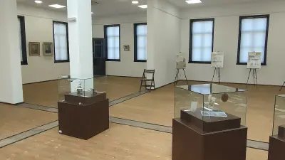 Художествена галерия - град Елена