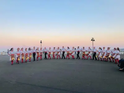 БУРГОС - Школа за български и гръцки народни танци