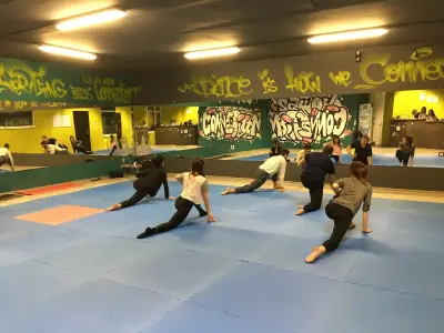 House of Connection - street dance school