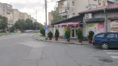 ВАНЕЛИ - ЯНКУЛОВИ