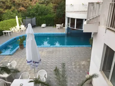 ПАРК ХОТЕЛ БОРА