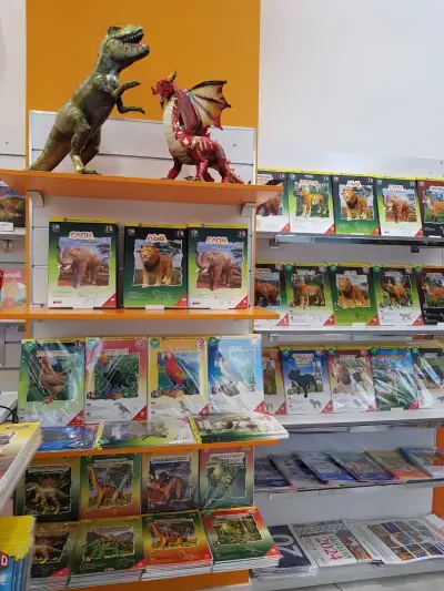 "ХАРТИЕН СВЯТ / PAPER WORLD"