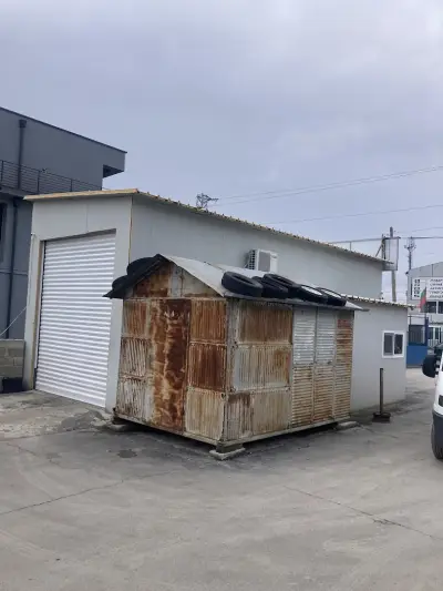 Sleek Car Tech слик