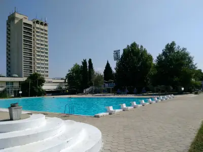 Басейн „Арпезос“