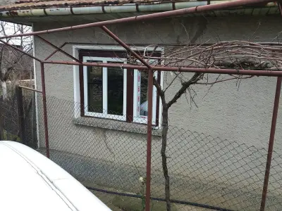 Beeva House