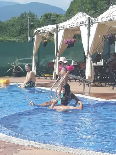 Ozio Pool