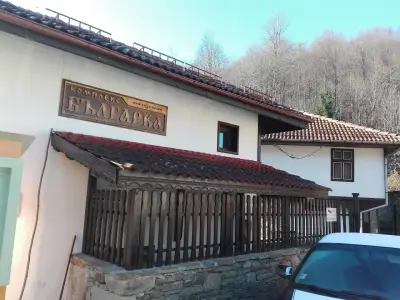 Басейн, Плачковци