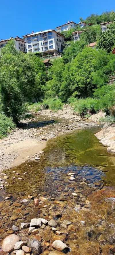 Басейн закрит с минерална вода - Фонтана, с. Баните