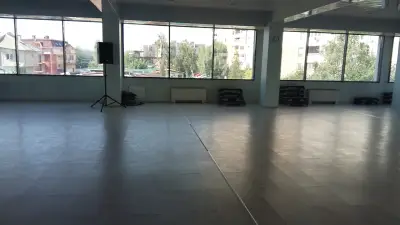 Спортен център Кристал