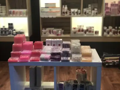 “REFAN” Beauty Shop