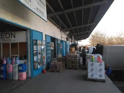 Пловдив Складове