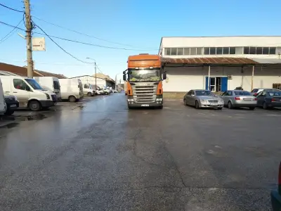 Пловдив Складове