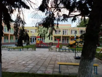 ДГ 121 р-н Нови Искър