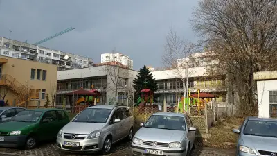 ДГ №51 „Щурче“ (с яслени групи)