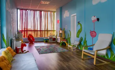 Частна детска ясла "Бухалчета"