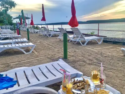 Чайка beach