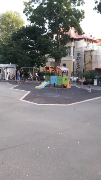 Детска площадка