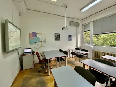 Максимум София English Language School | Курсове по английски език за ученици и възрастни | Кеймбридж сертификатна