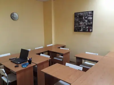 Нов Лидер - курсове по английски