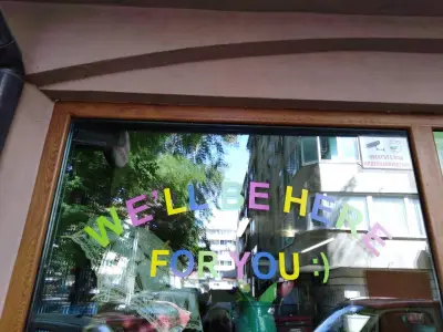 Езиков център K,K&V - FRIENDS - Курсове по английски език, Лятна занималня