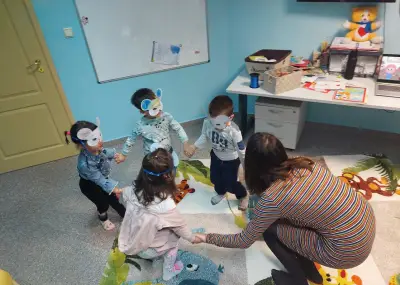 Езиков център Fox Academy Language School
