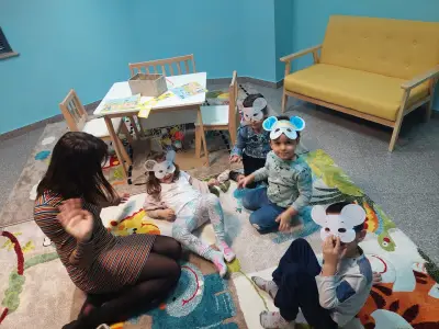 Езиков център Fox Academy Language School