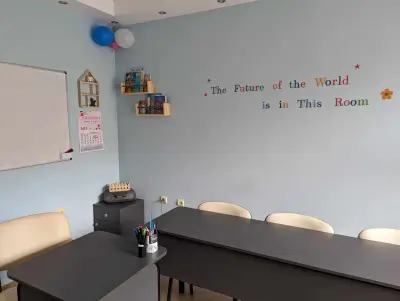 Excellent School of English